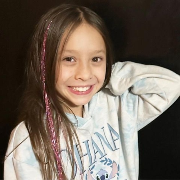 Meet your Posher, Amanda - Picture 1 of 1